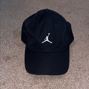 Black Jordan hat